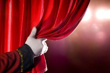 Rassegna Teatrale &quot;Mandello (dal) vivo&quot; 2025-2026