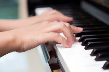 Festival pianistico internazionale Larius